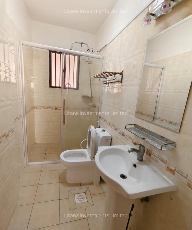 Serviced 2 Bed Apartment with Swimming Pool at Near Yaya Center - 5