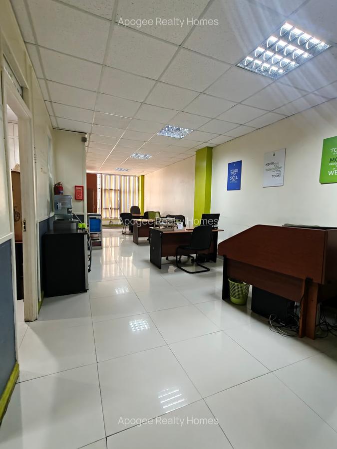 Furnished 1,200 ft² Office with Service Charge Included at Parklands - 9