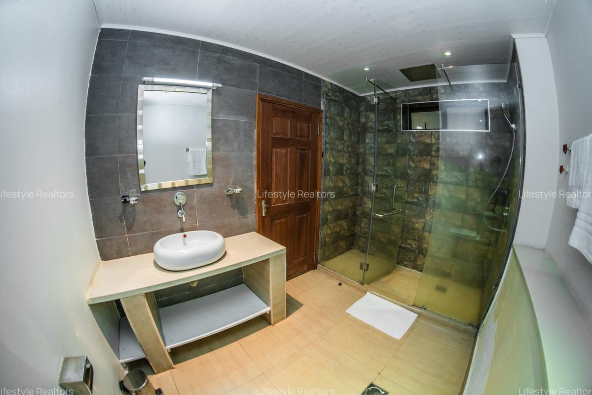 2 Bed Apartment at Vanga Road - 19