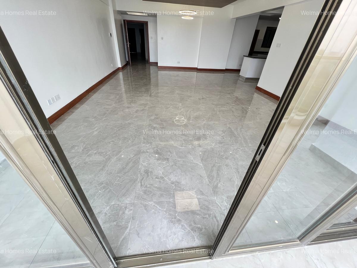 4 Bed Apartment with En Suite in Kileleshwa - 4