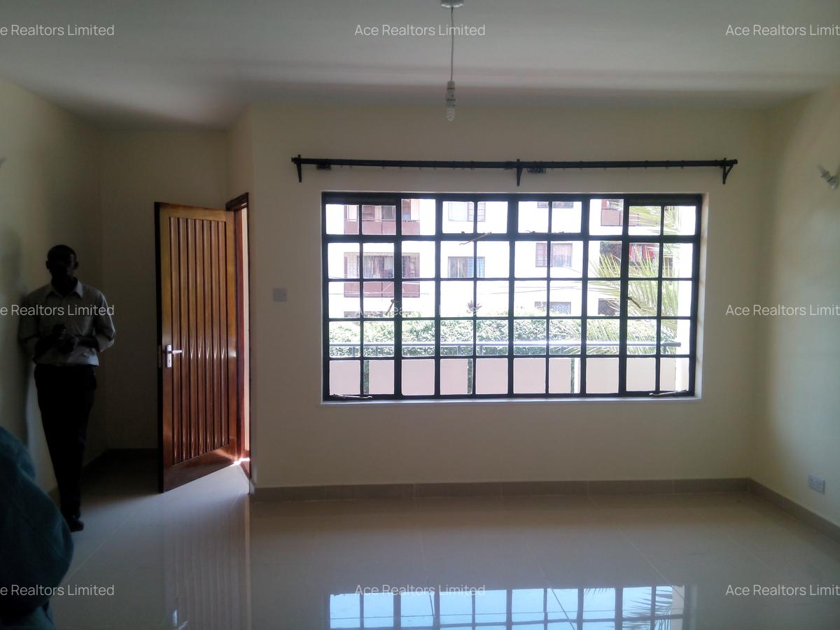2 Bed Apartment with En Suite at Parklands - 3