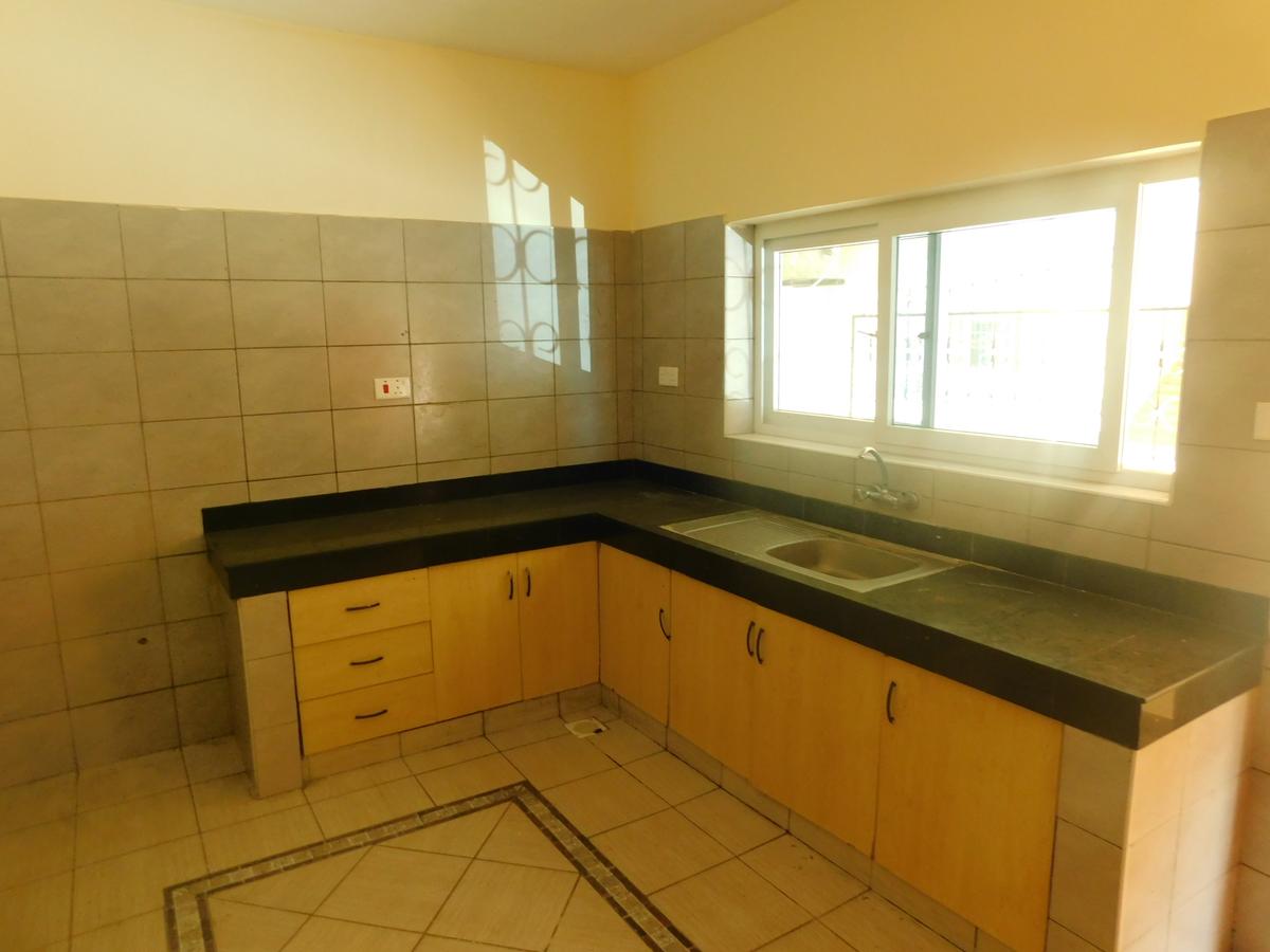 3 Bed Apartment with En Suite in Nyali Area - 17