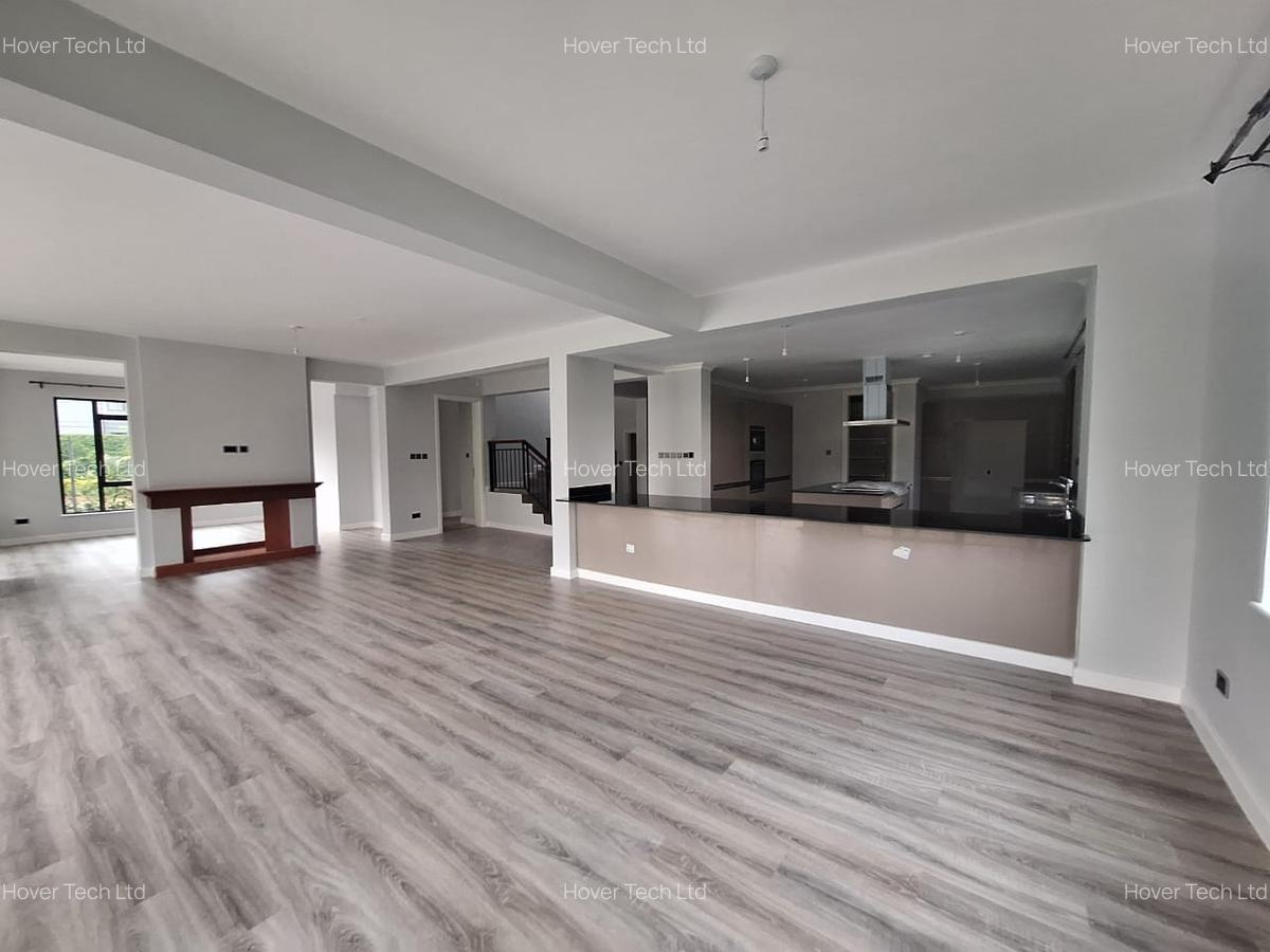 5 Bed Townhouse with En Suite in Runda - 19