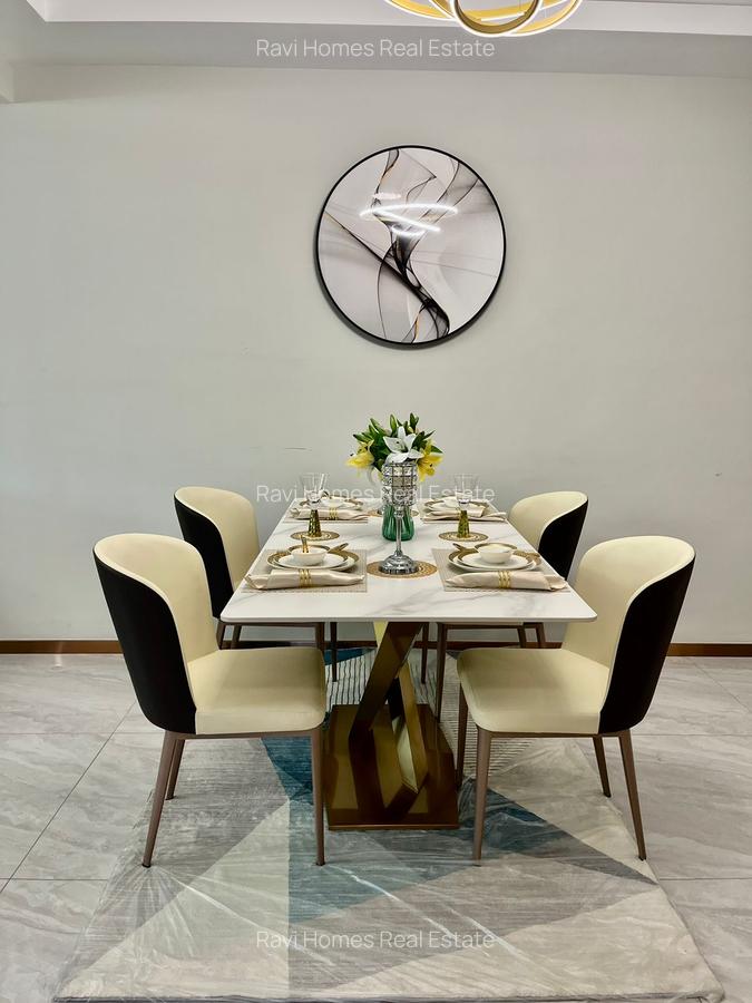 1 Bed Apartment with En Suite in Brookside - 2