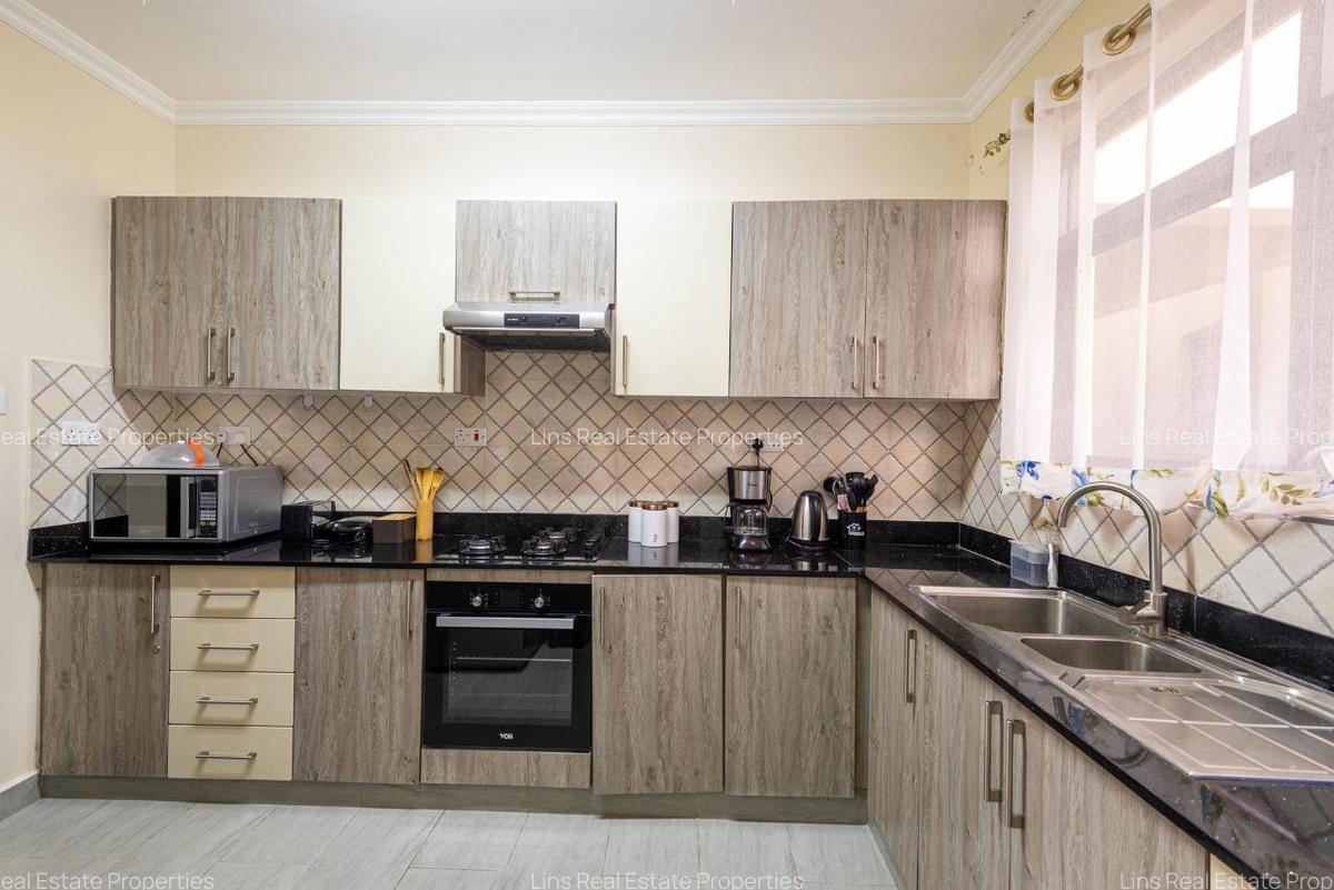 Serviced 2 Bed Apartment with En Suite in Kileleshwa - 15