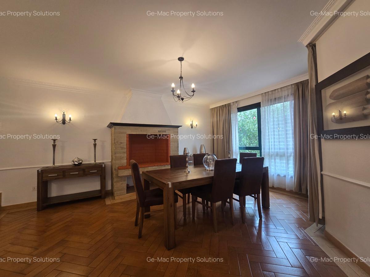 3 Bed Villa with En Suite in Kyuna - 5