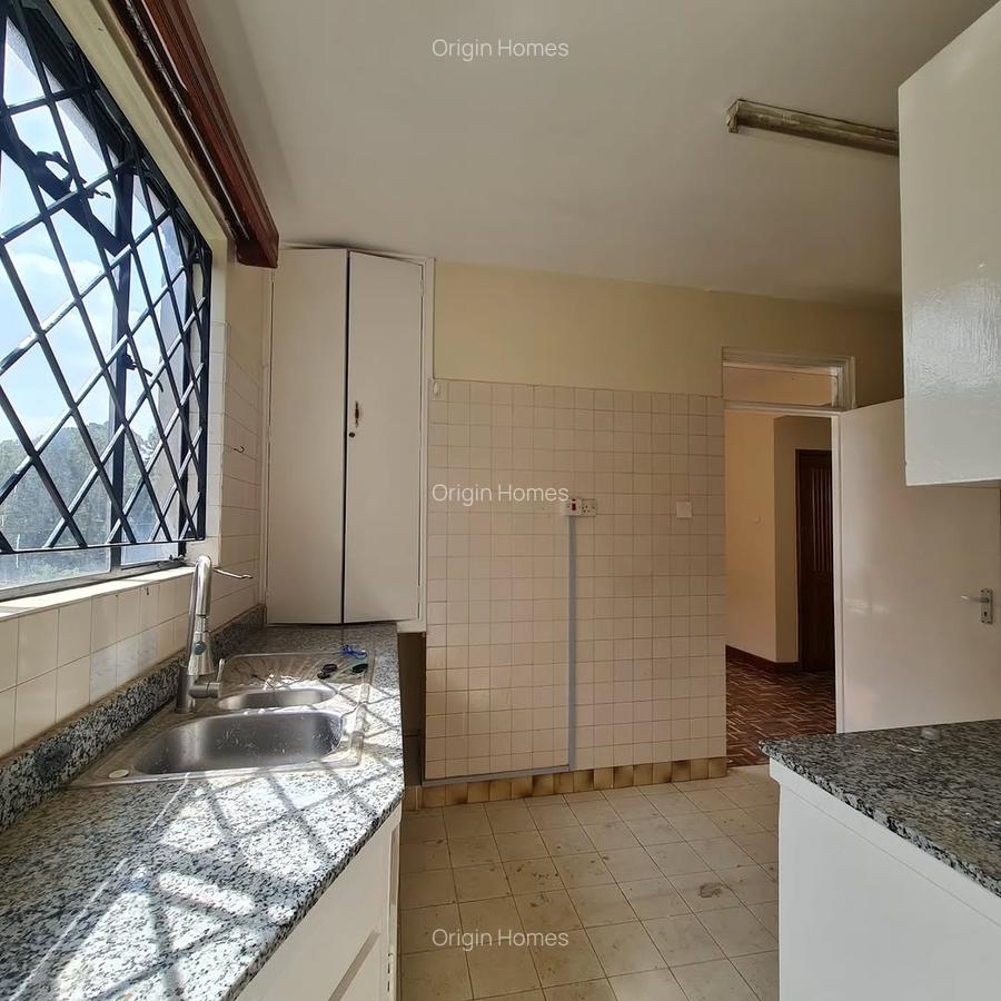 3 Bed Apartment with En Suite at Kilimani - 12
