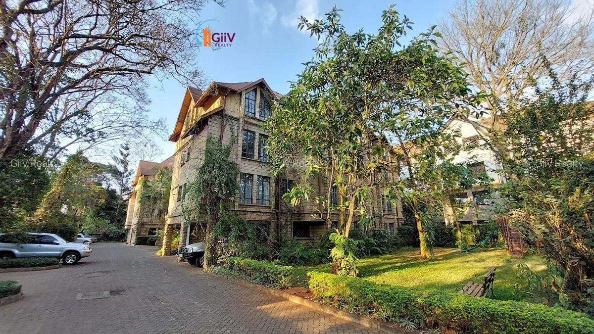 2 Bed Apartment with En Suite in Lavington - 1