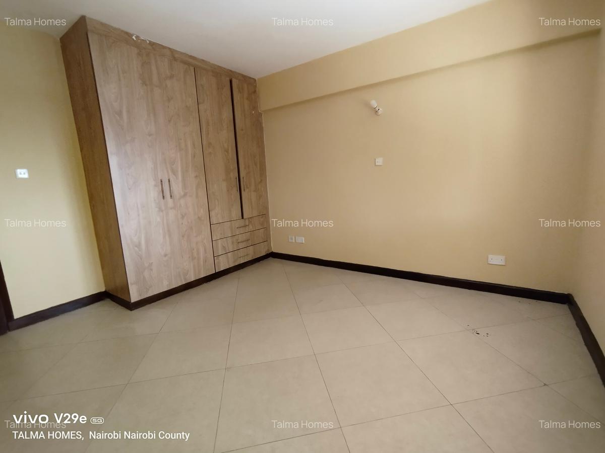 3 Bed Apartment with En Suite at 4Th Parklands - 12