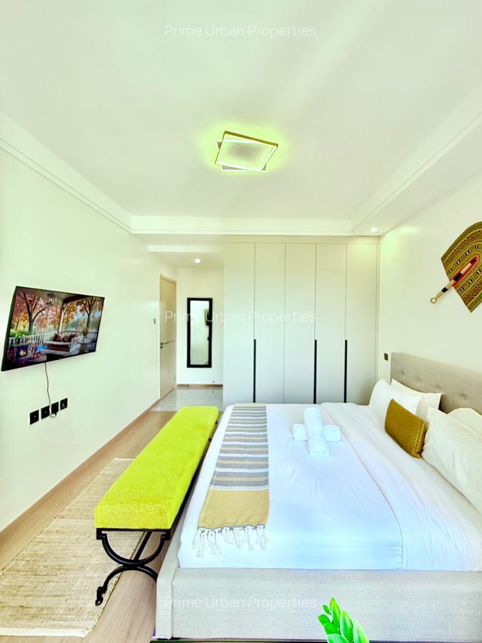 Serviced 2 Bed Apartment with En Suite in Riverside - 15