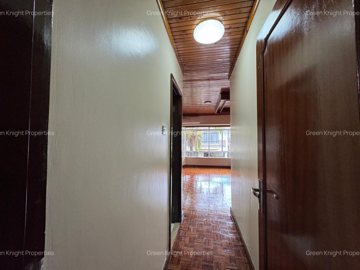 4 Bed Townhouse with En Suite in Kilimani - 9