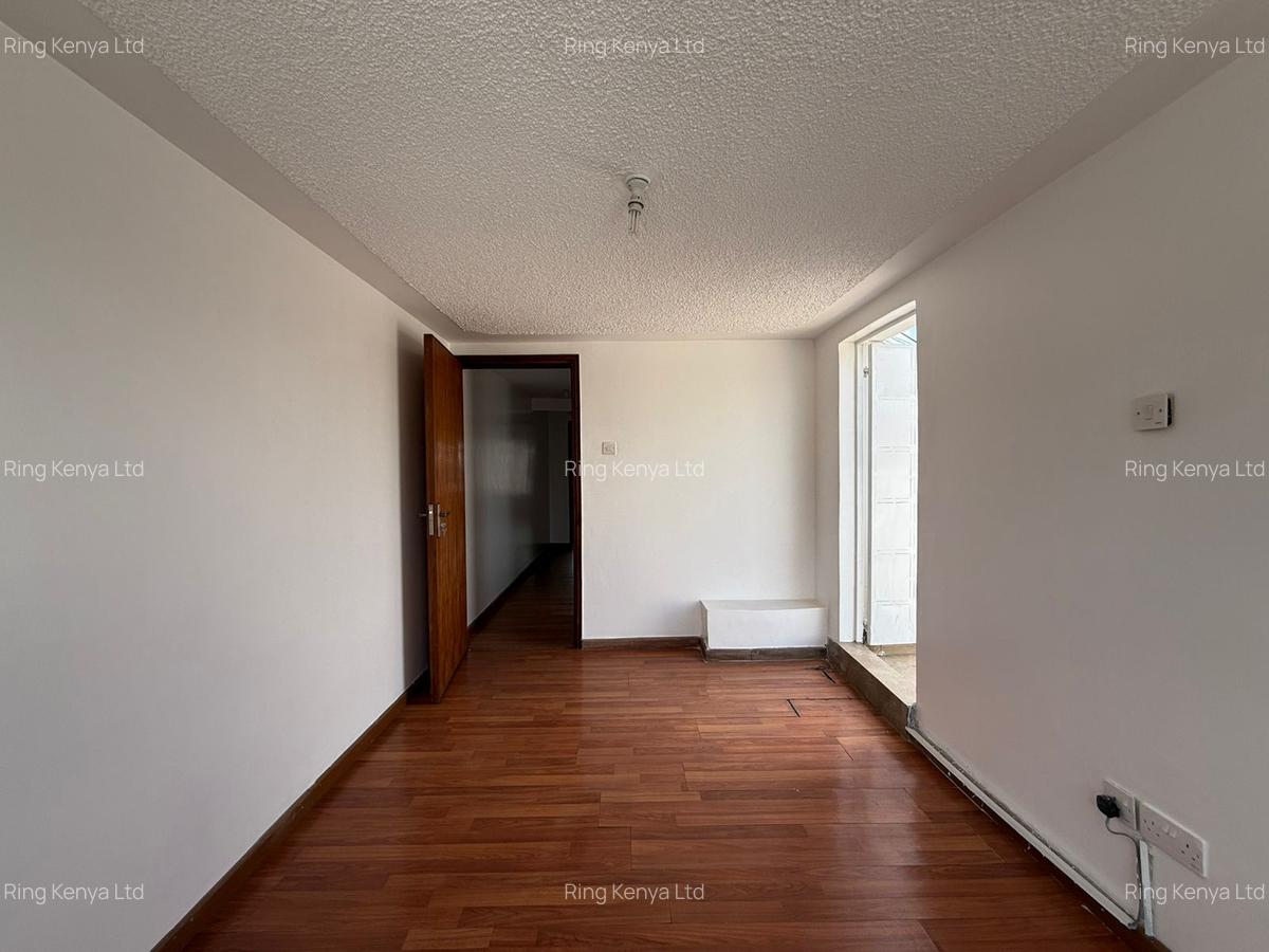 5 Bed Apartment with En Suite in Kileleshwa - 15