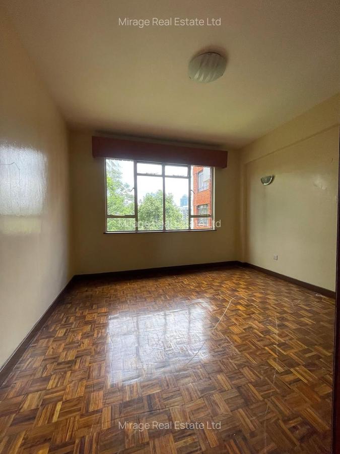 3 Bed Apartment with Borehole in Riverside - 8