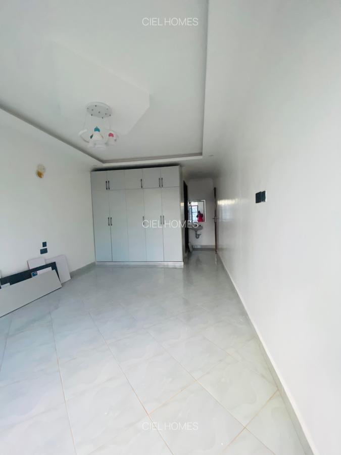 4 Bed Villa with En Suite at Mugutha - 2