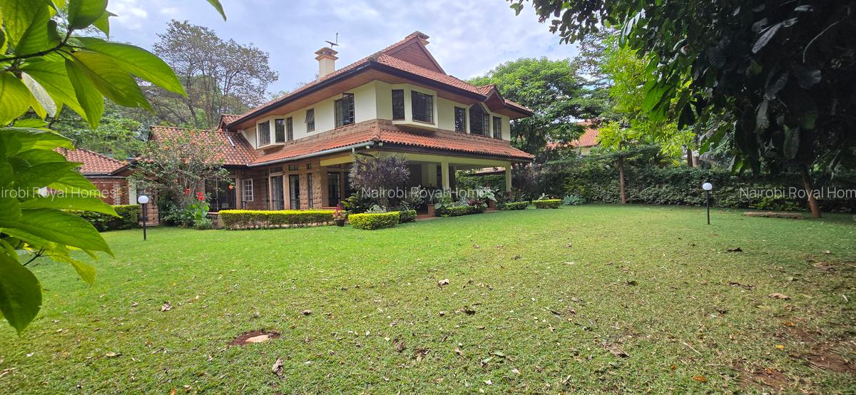 5 Bed House with En Suite at Rossly Park Lone Tree - 14