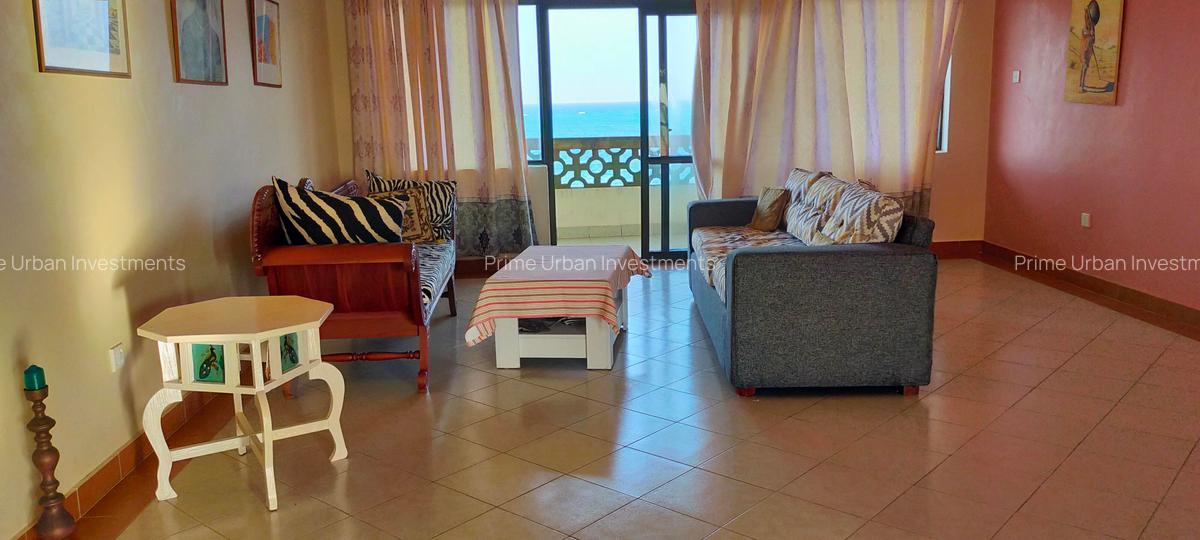 4 Bed Villa with En Suite in Kikambala - 14