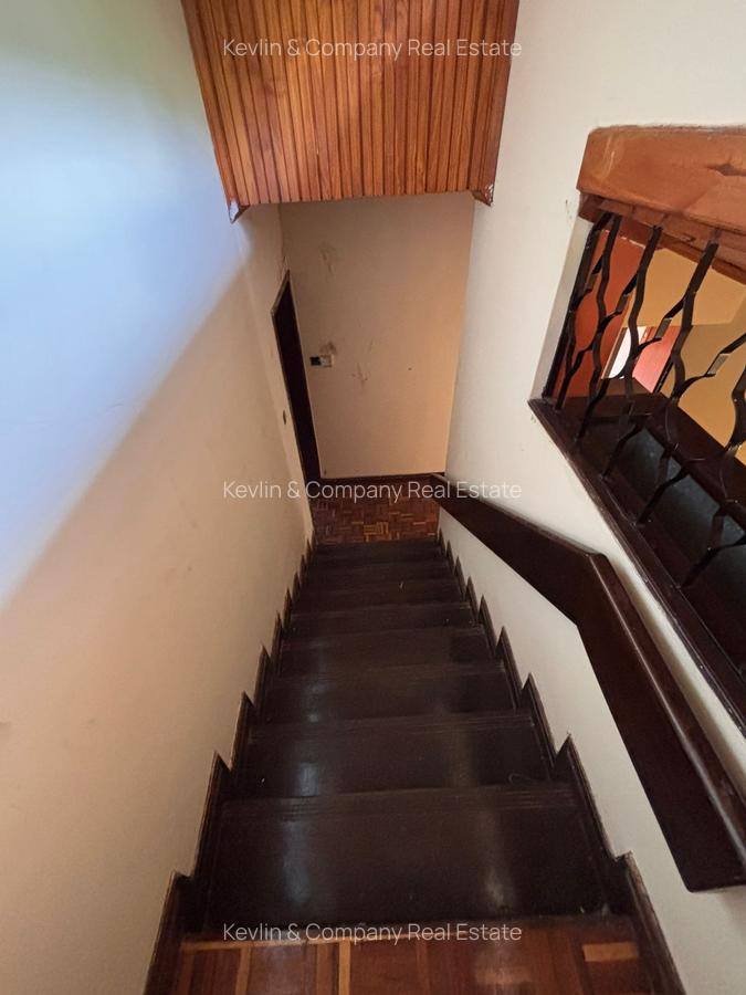 4 Bed House with Garden in Riverside - 5