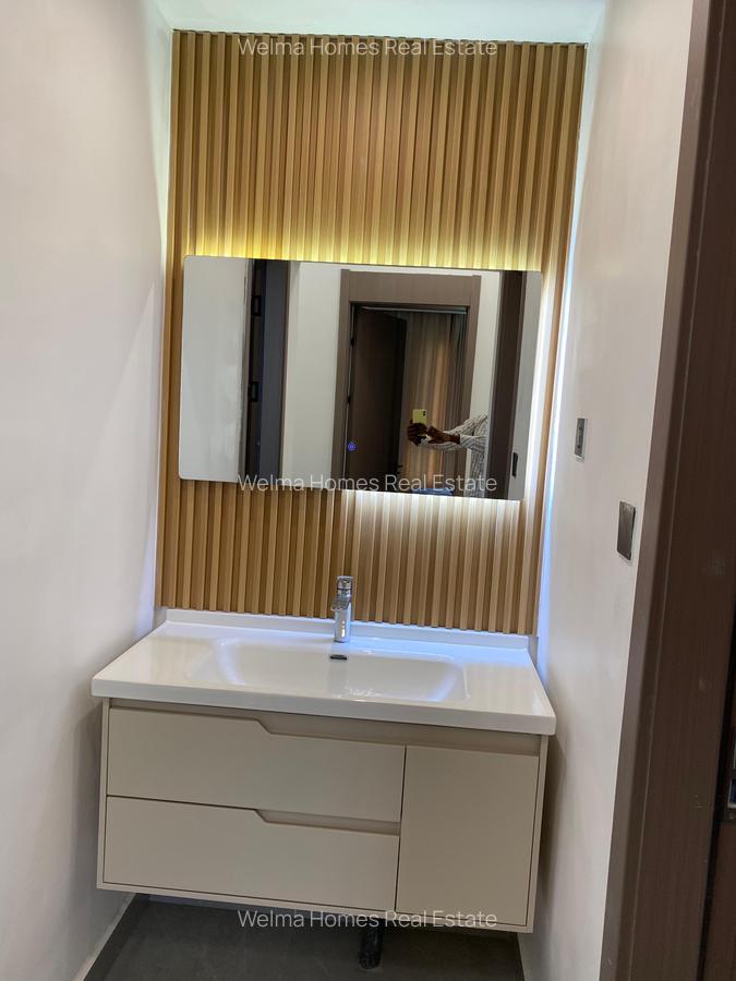 3 Bed Apartment with En Suite in Lavington - 20