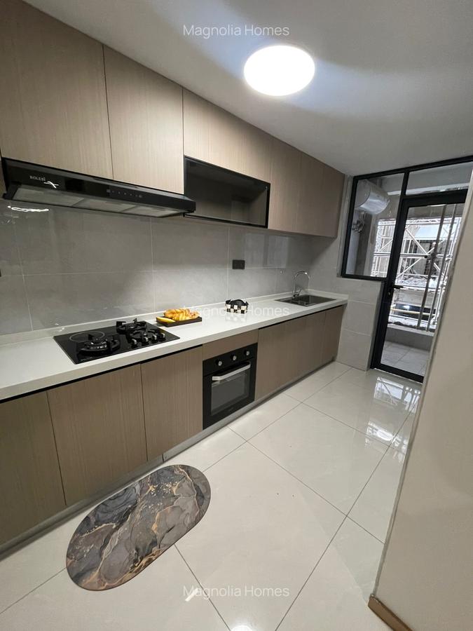 Serviced 2 Bed Apartment with En Suite in Westlands Area - 11