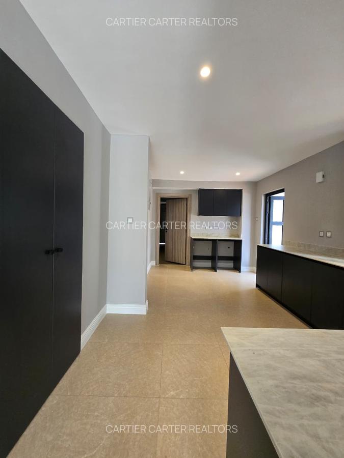 4 Bed Villa with En Suite in Runda - 13