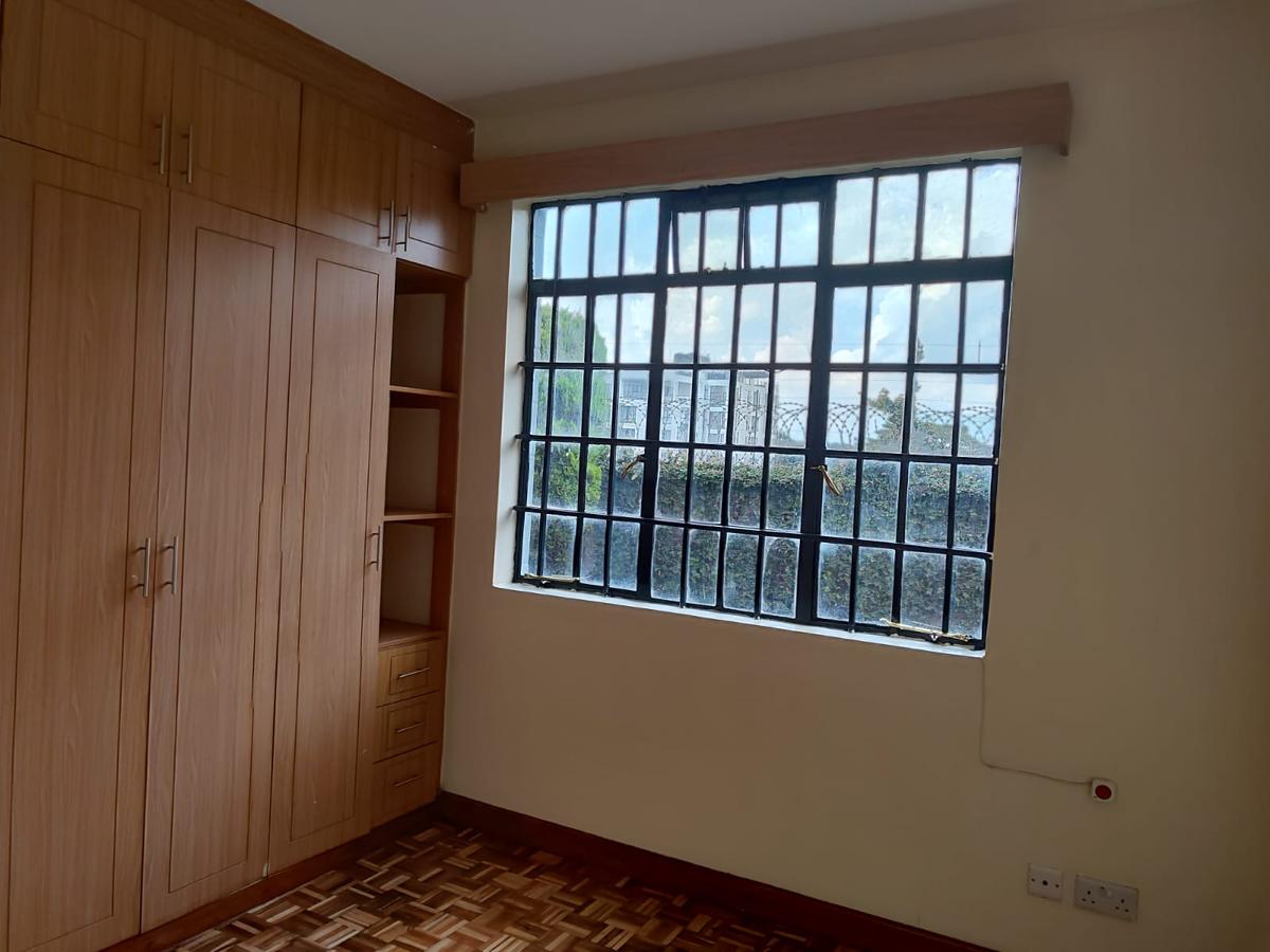 4 Bed Townhouse with En Suite at Kitisuru - 10