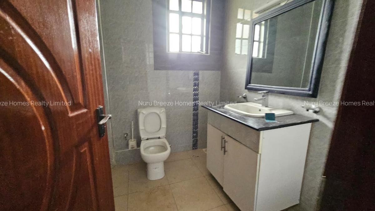 3 Bed House with En Suite in Runda - 9