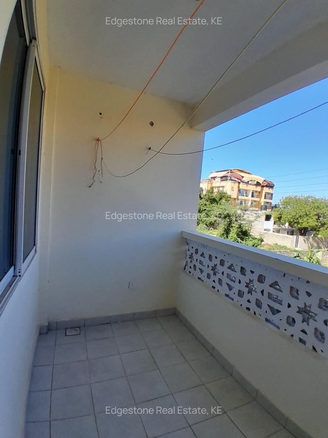 1 Bed Apartment with Borehole at Vidzo Royal - 4