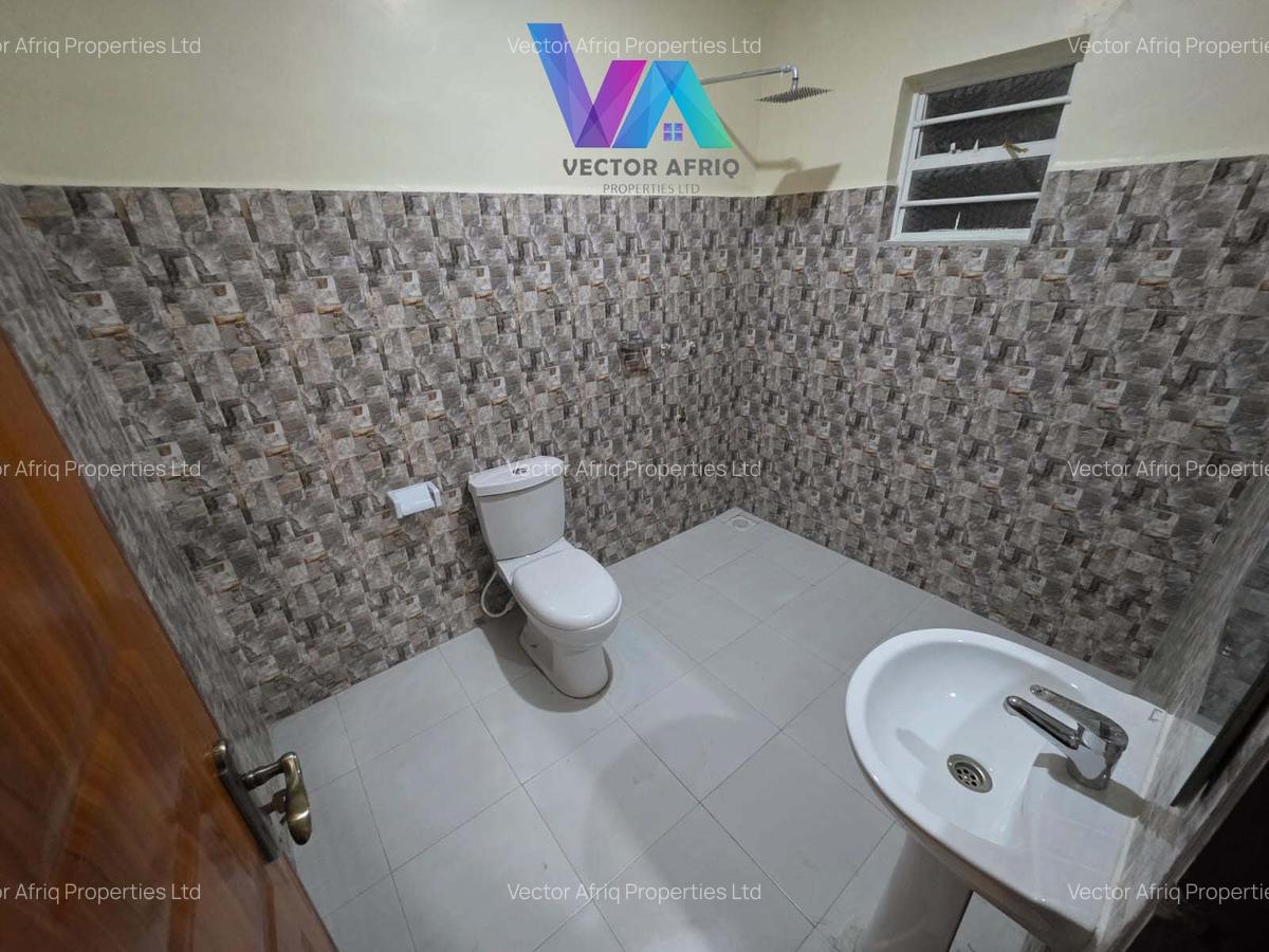 3 Bed House with En Suite in Kitengela - 11