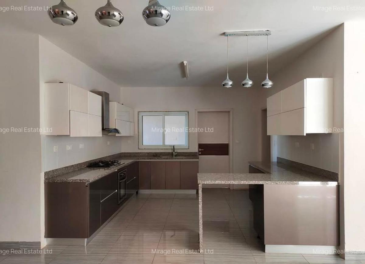 2 Bed Apartment with En Suite in Westlands Area - 8