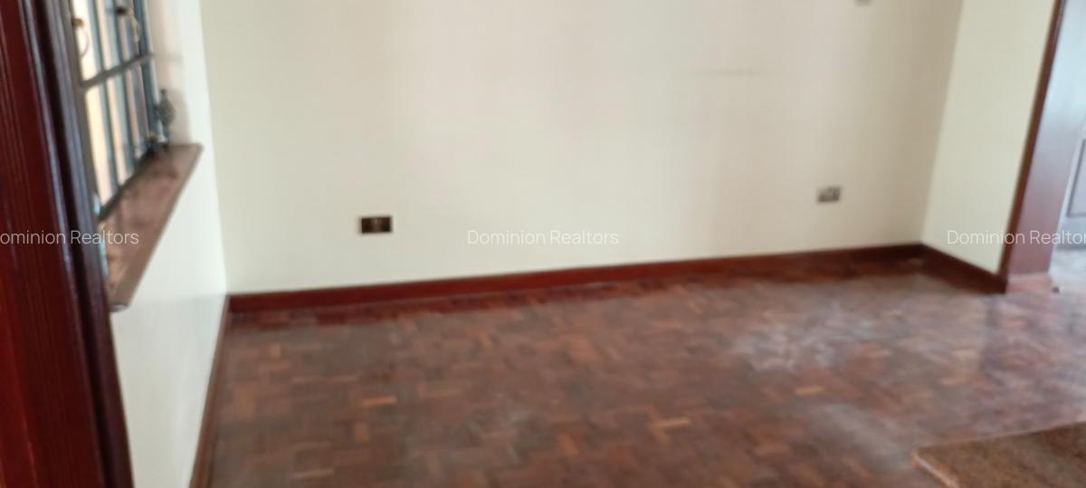 3 Bed Apartment with En Suite at Sports Road - 10