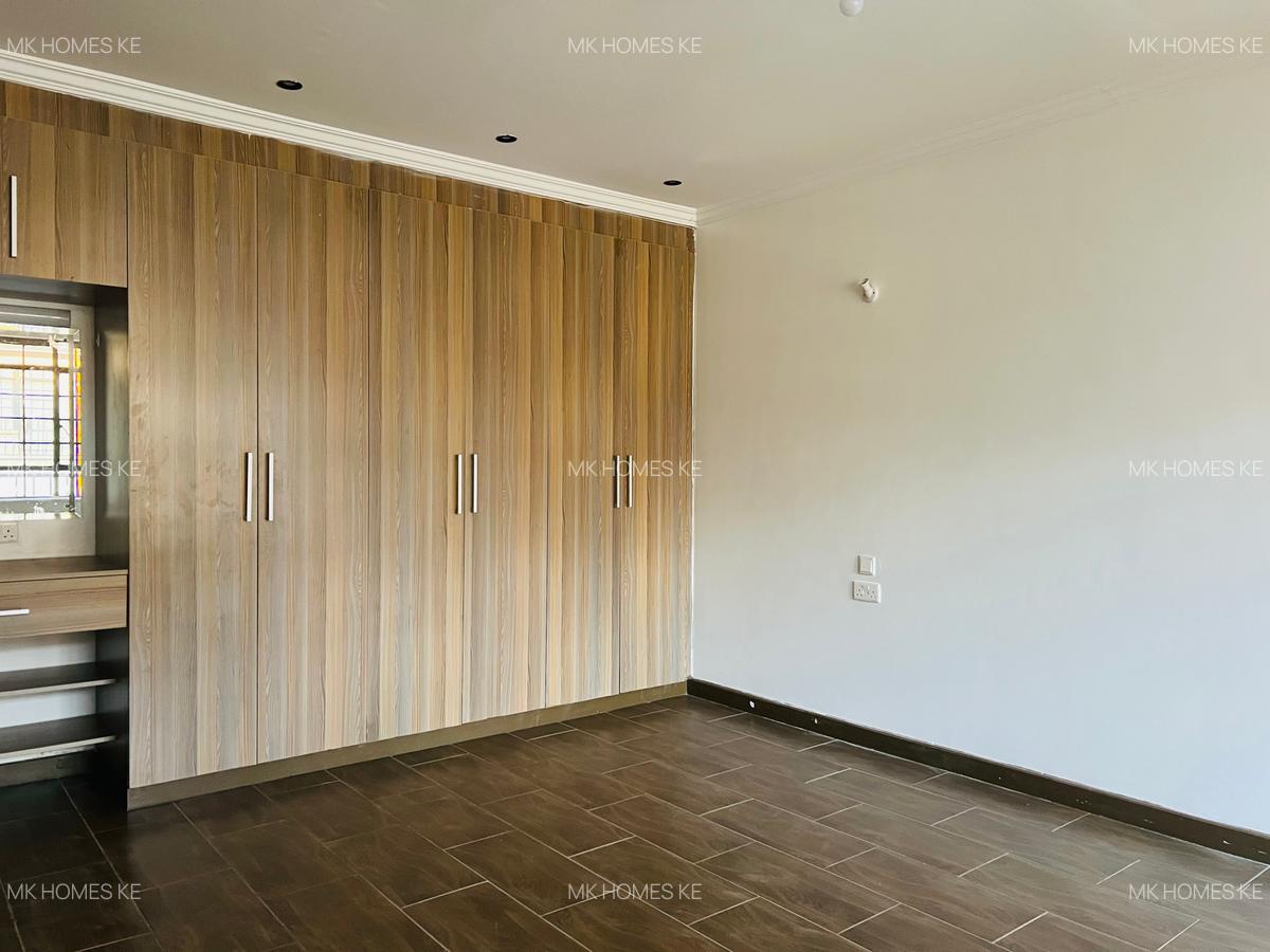 4 Bed Townhouse with En Suite at Ruiru - 4