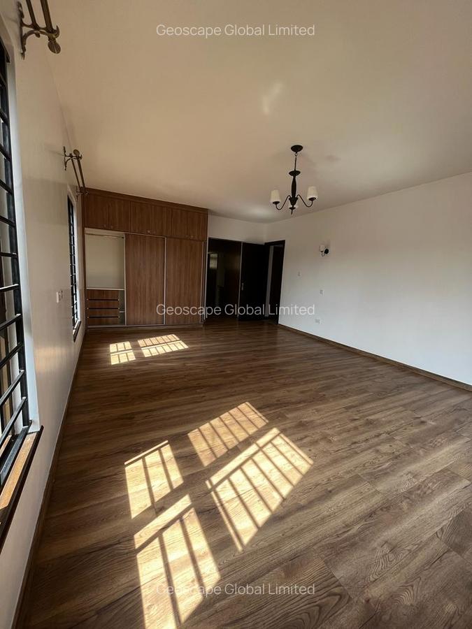 3 Bed Apartment with En Suite in General Mathenge - 10