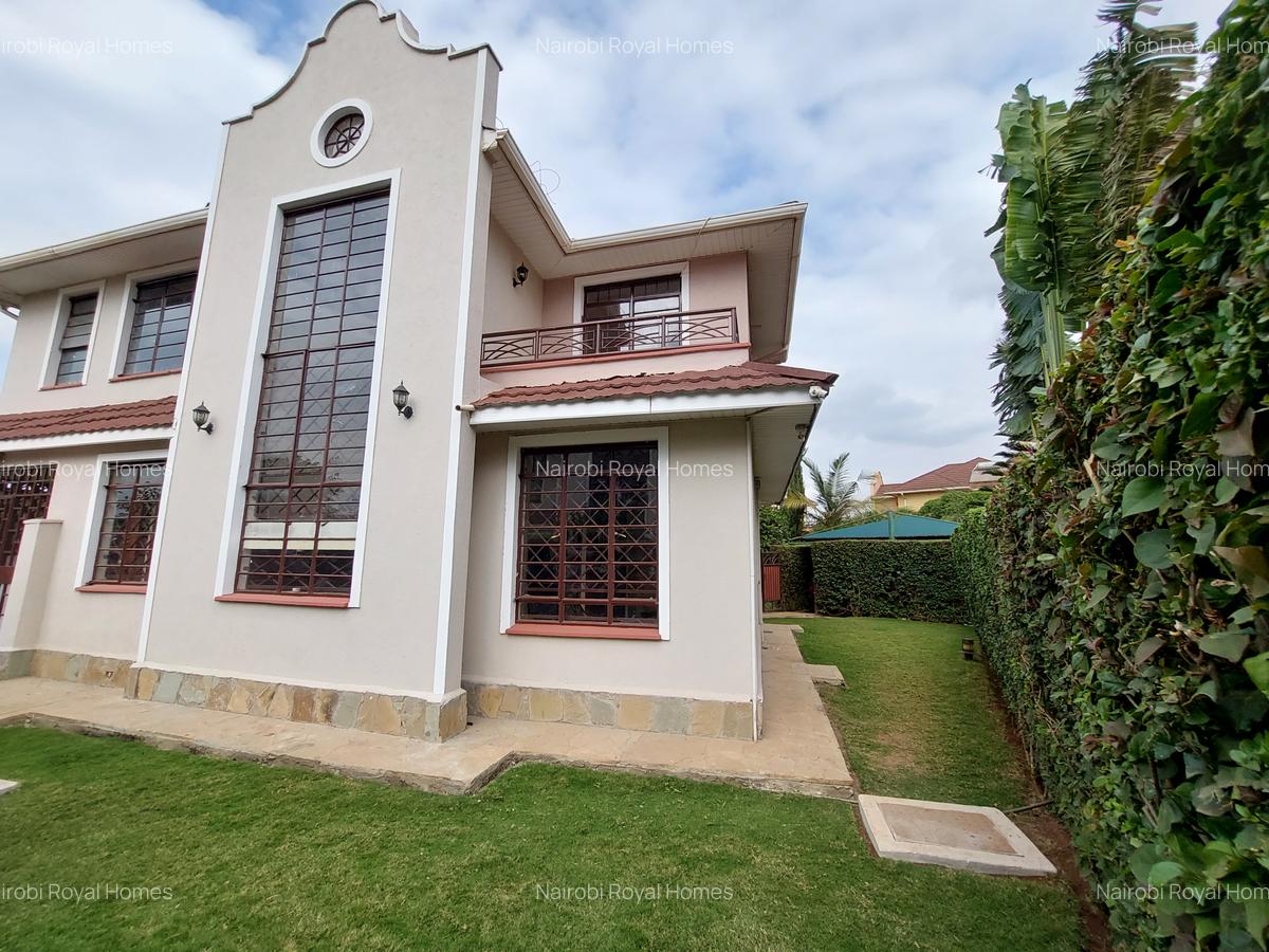 4 Bed Townhouse with En Suite at Kiambu Road - 3