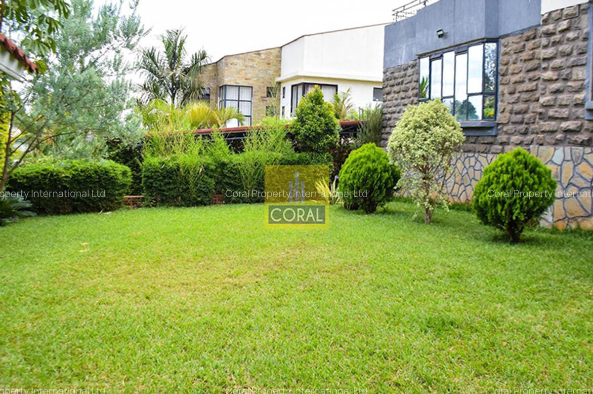 4 Bed House in Kiambu Road - 15