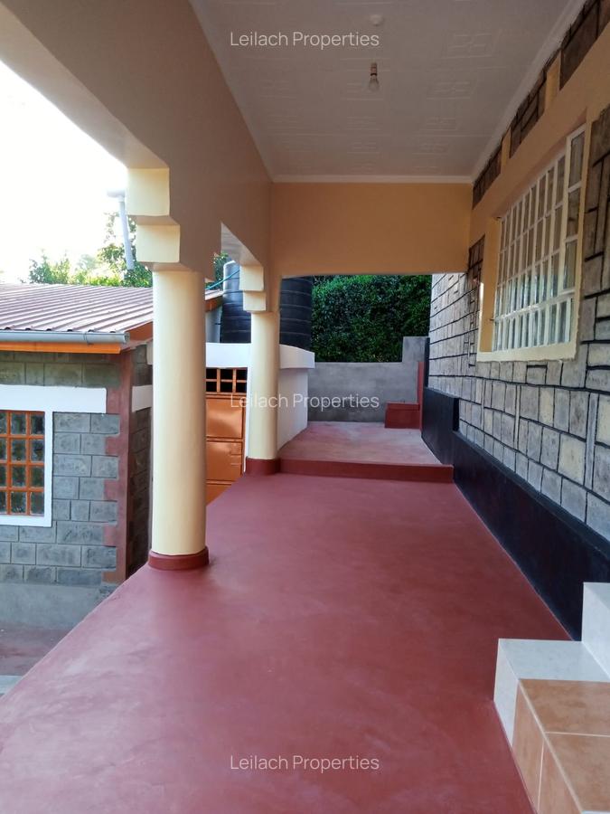 4 Bed House with En Suite in Ngong - 2