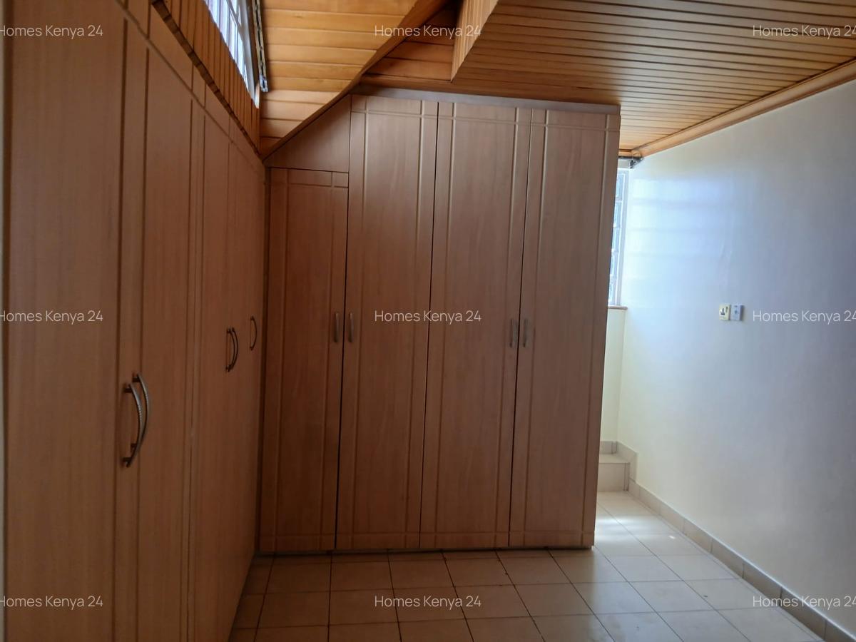 4 Bed House in Runda - 12
