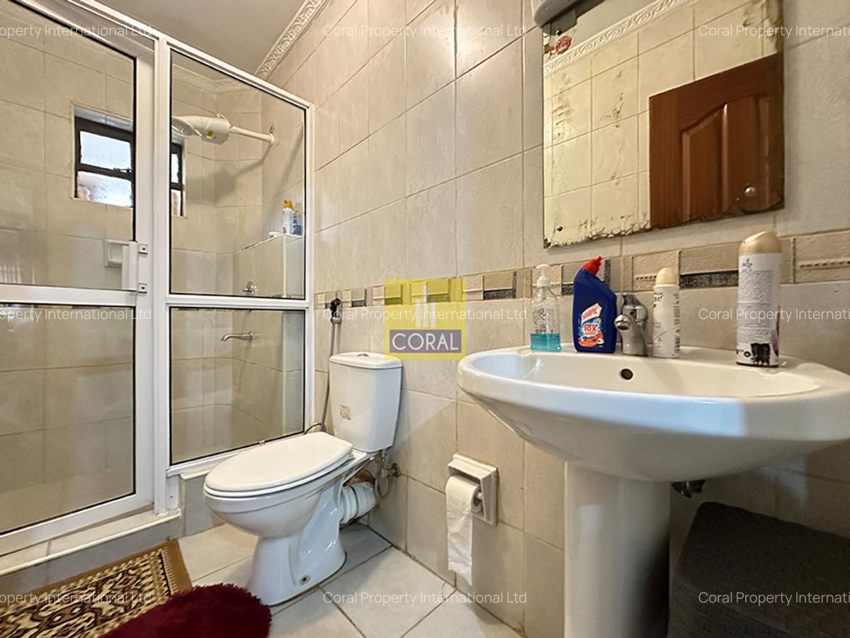 3 Bed Apartment in Parklands - 10