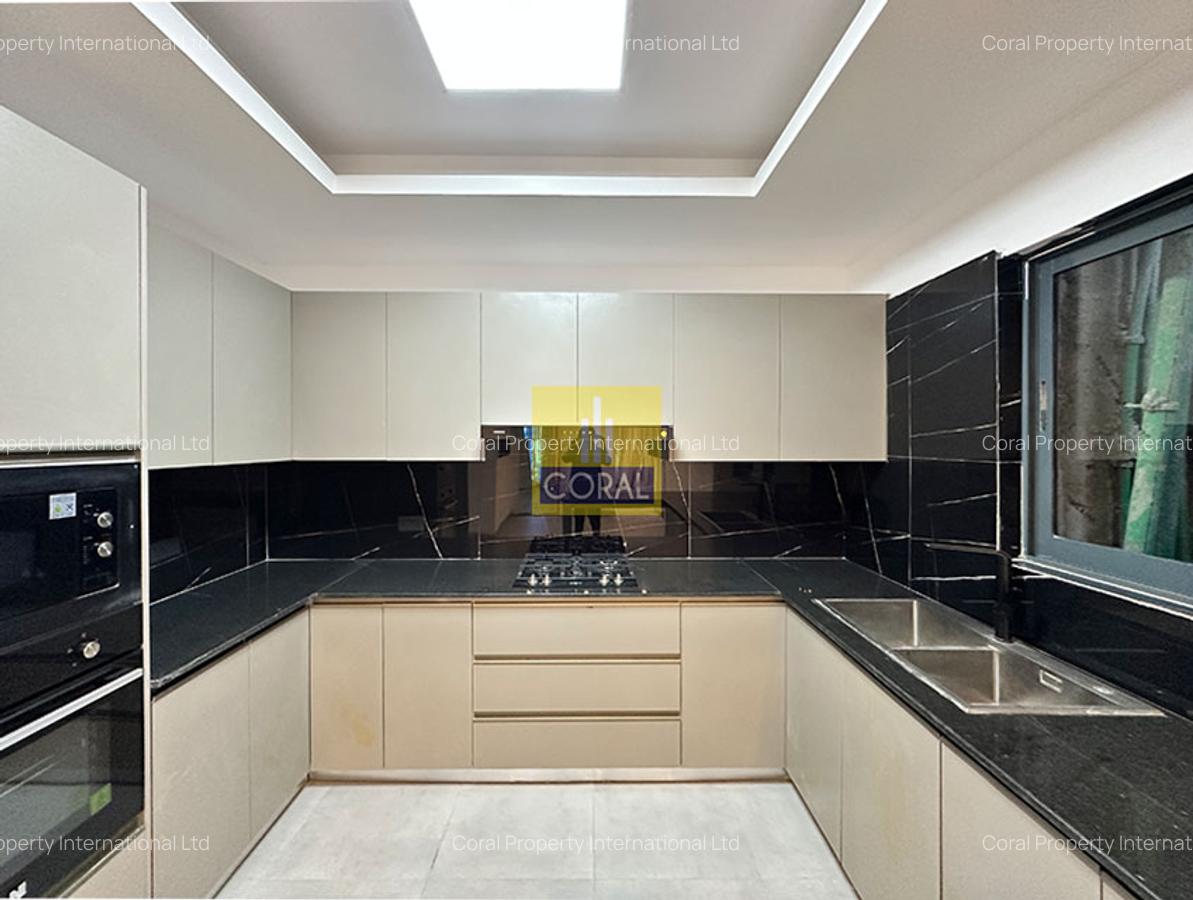 1 Bed Apartment in Lavington - 5
