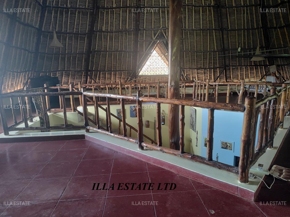 3 Bed Villa with En Suite at Diani Beach Road - 5