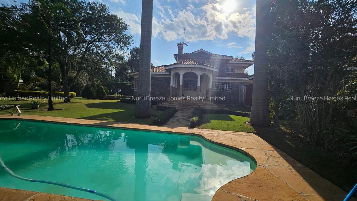5 Bed House with En Suite in Runda - 15