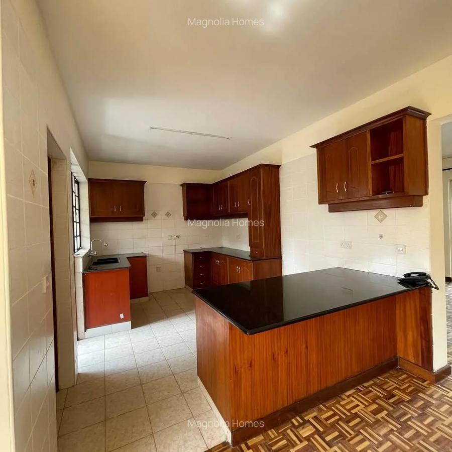 3 Bed Apartment in Kilimani - 11