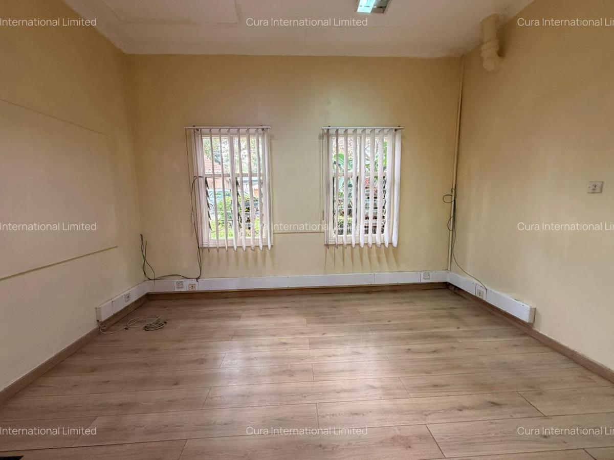 145 ft² Office in Muthaiga - 4