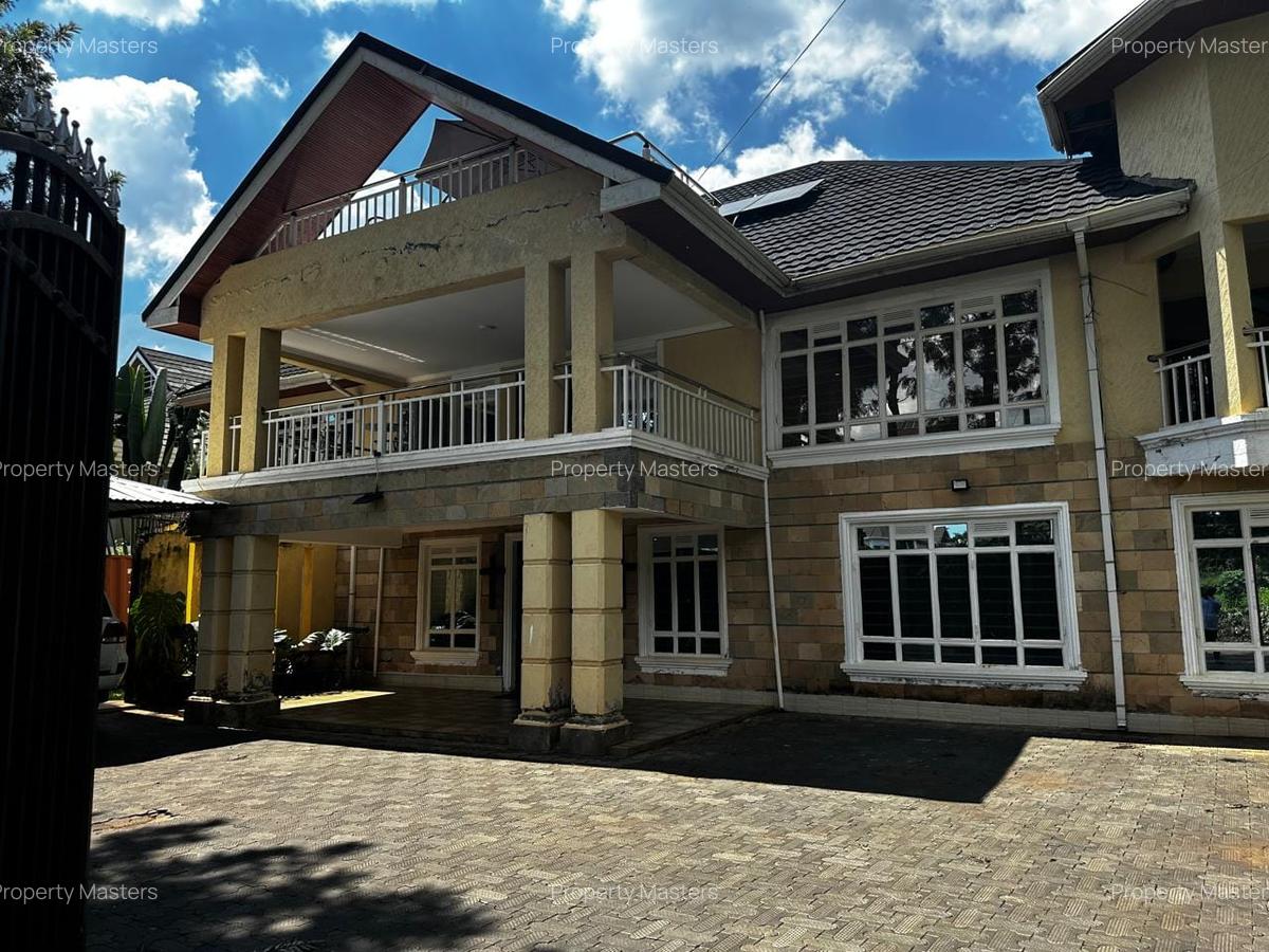 6 Bed House with En Suite at Mhasibu - 1