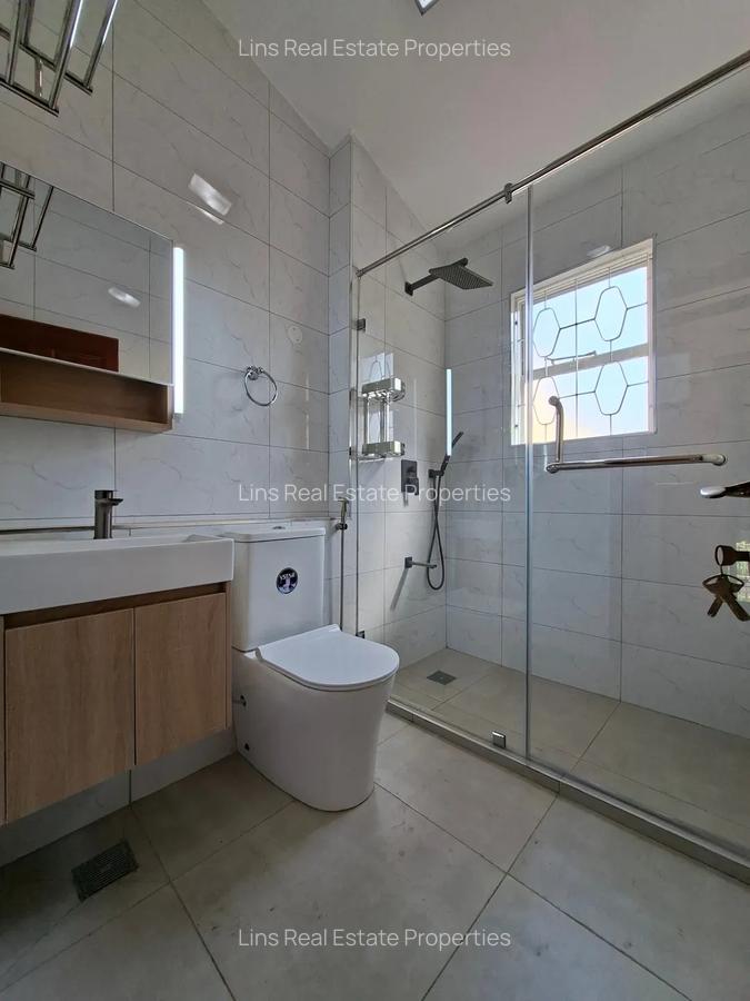 4 Bed Townhouse with En Suite in Westlands Area - 8