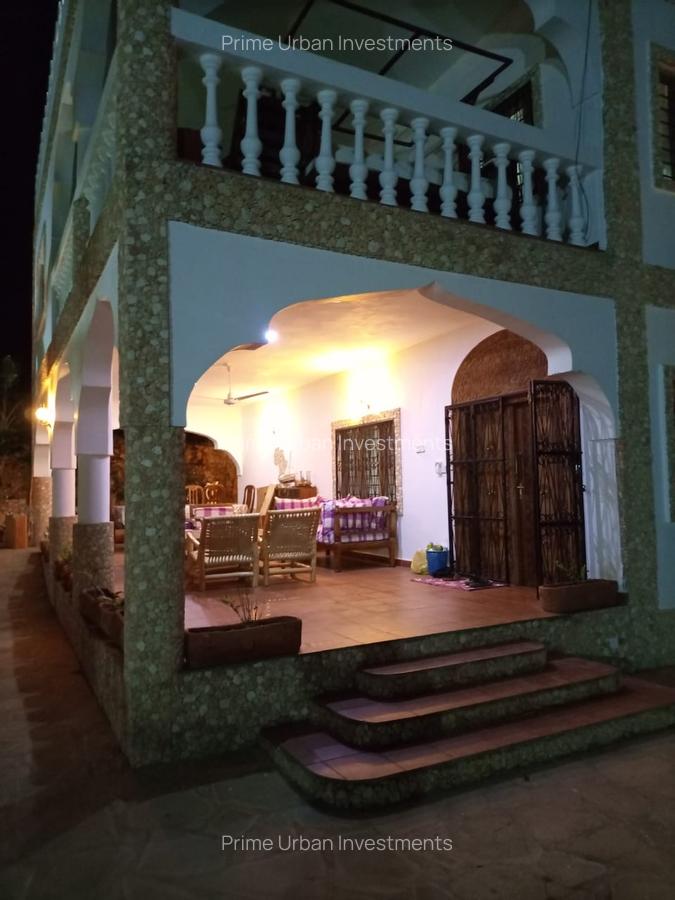 4 Bed House with En Suite at Watamu - Behind Watamu Mall - 4