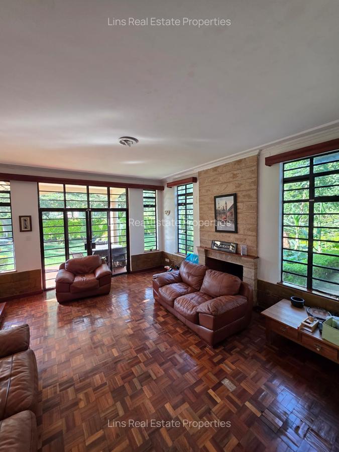 4 Bed Townhouse with En Suite in Rosslyn - 12