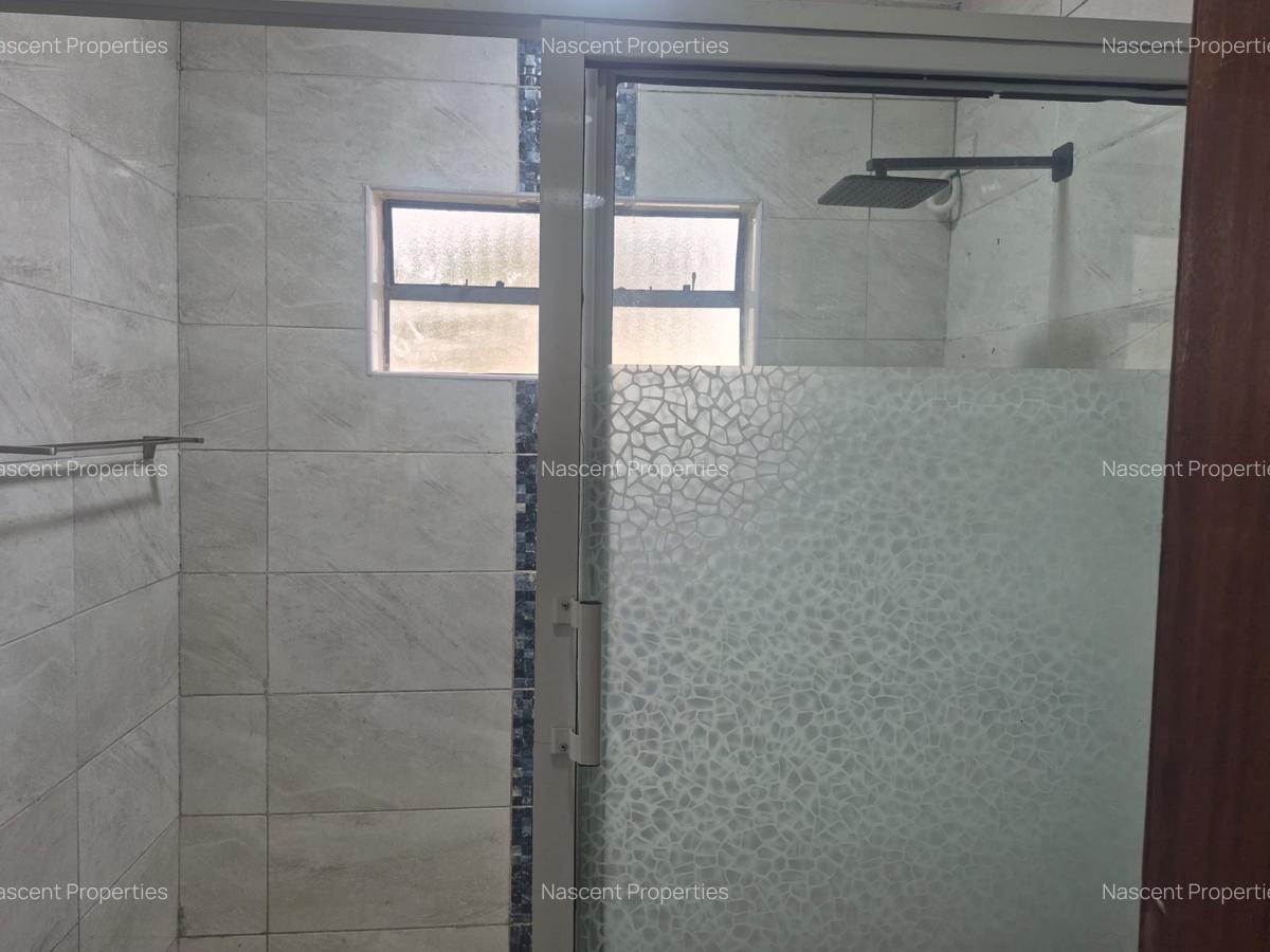 4 Bed House with En Suite in Loresho - 7