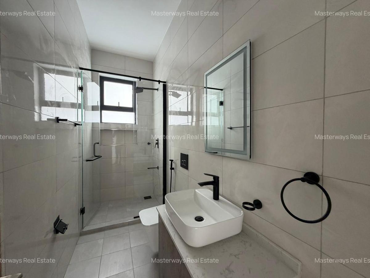 3 Bed Apartment with En Suite in Westlands Area - 19