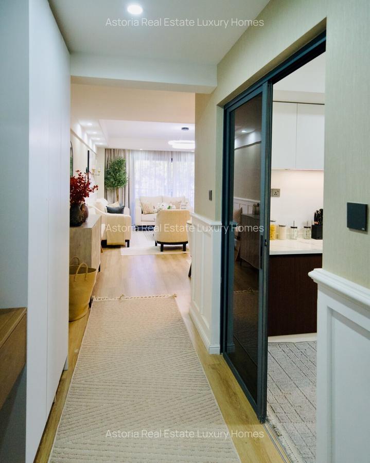 4 Bed Apartment with En Suite at 2026-129 4 Bed - 14