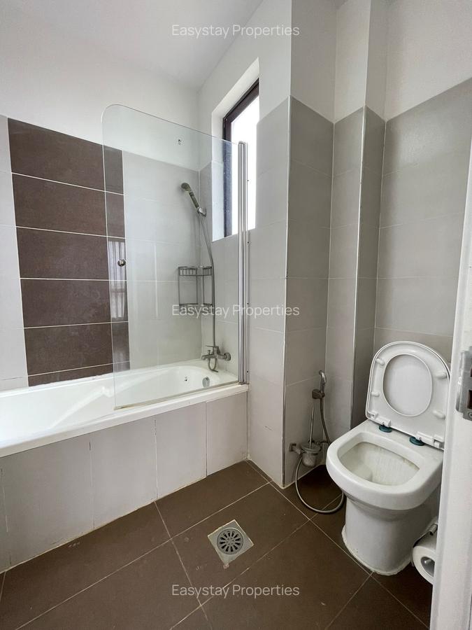 Furnished 3 Bed Apartment with En Suite in Kilimani - 18